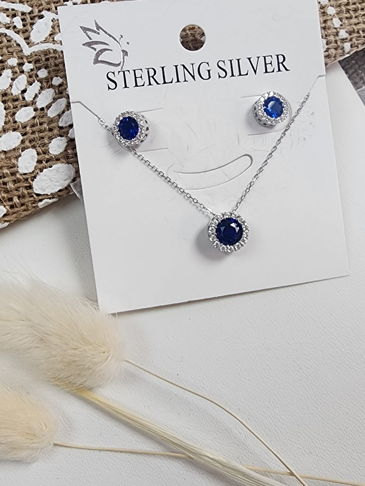 Blue set